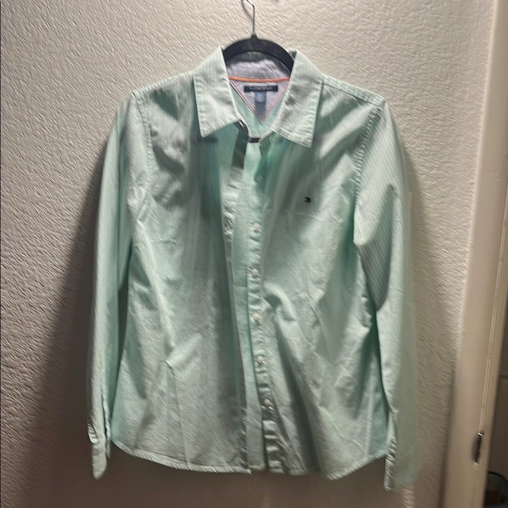 Tommy Hilfiger Green Casual Button Down Shirt - Picture 2 of 6